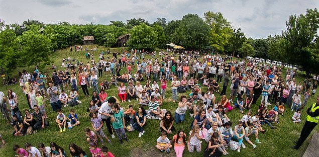 sladak vikend, devojački bunar, projekat, rambo amadeus, državni posao, frajle, alibunar, Predrag Belić